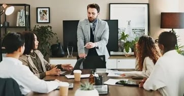 Développer la maîtrise de l'IA au sein de votre équipe : comment responsabiliser votre personnel