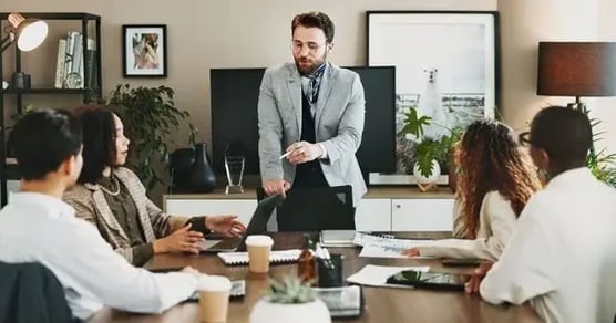 Développer la maîtrise de l'IA au sein de votre équipe : comment responsabiliser votre personnel