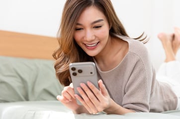 Le nouveau rôle des réseaux sociaux : ce qui construit la confiance et la crédibilité aujourd’hui